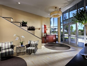 555YVR-Lobby